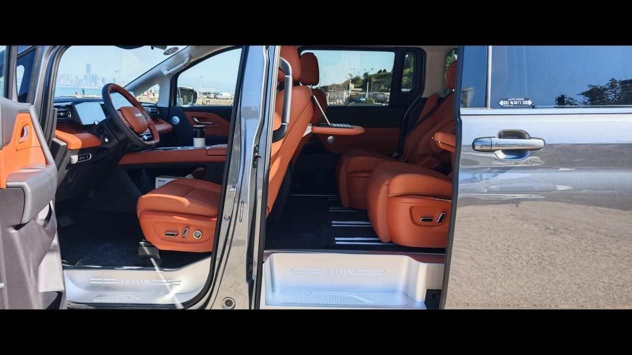 能躺平 空间大到想怎么用就这么用不朽情缘游戏入口锐胜M8第三排都(图18) 能躺平 空间大到想怎么用就这么用不朽情缘游戏入口锐胜M8第三排都(图18)