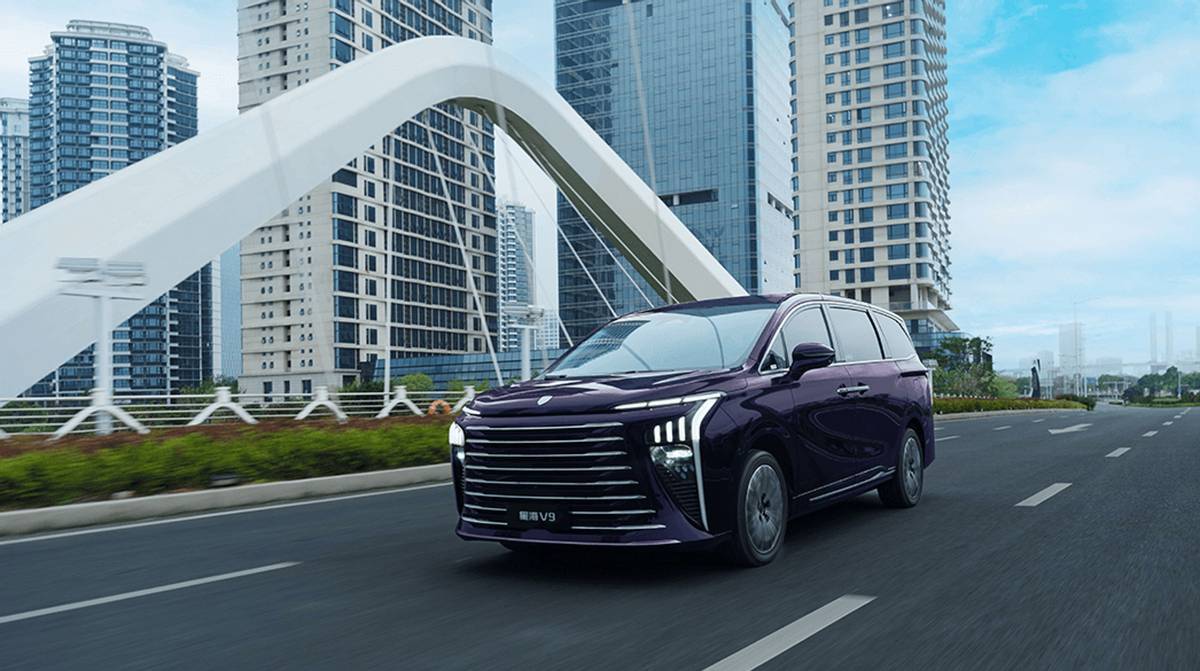 起星海V9击穿豪华MPV价值门槛!不朽情缘版补贴后最低价1499万(图2) 起星海V9击穿豪华MPV价值门槛!不朽情缘版补贴后最低价1499万(图2)